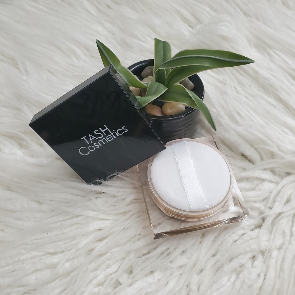 TASH Cosmetics High Definition Matte Loose Powder Deep Tan #04 - Picture 2 of 5